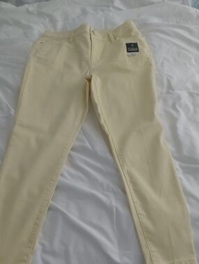 NWT  Women Jeans - Yellow